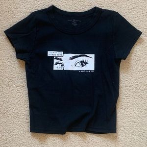 BRANDY MELVILLE cropped t-shirt